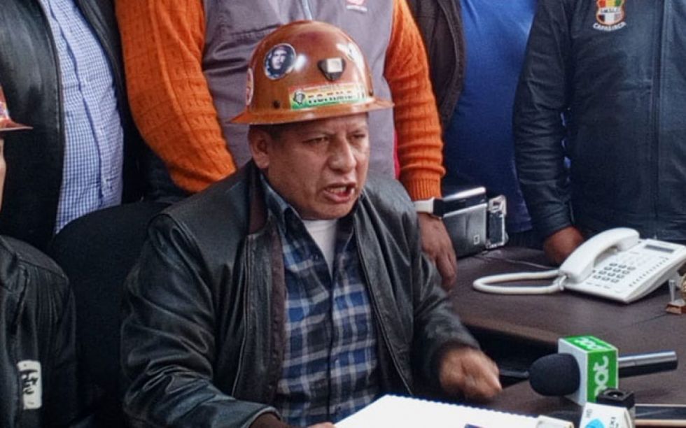 Mineros dan ultimátum a Huarachi para apresurar la elección del nuevo ejecutivo de la COB
