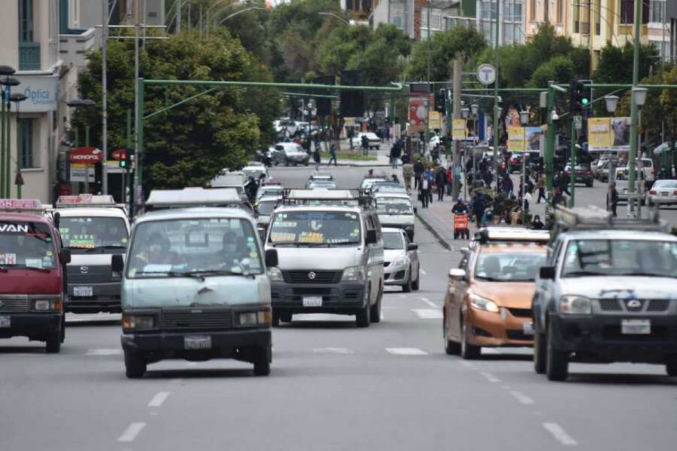 La Paz: Transporte va al paro indefinido