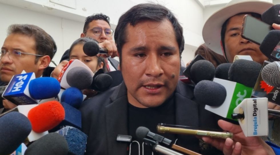 Huaytari agita los fantasmas electorales con un recurso al TCP