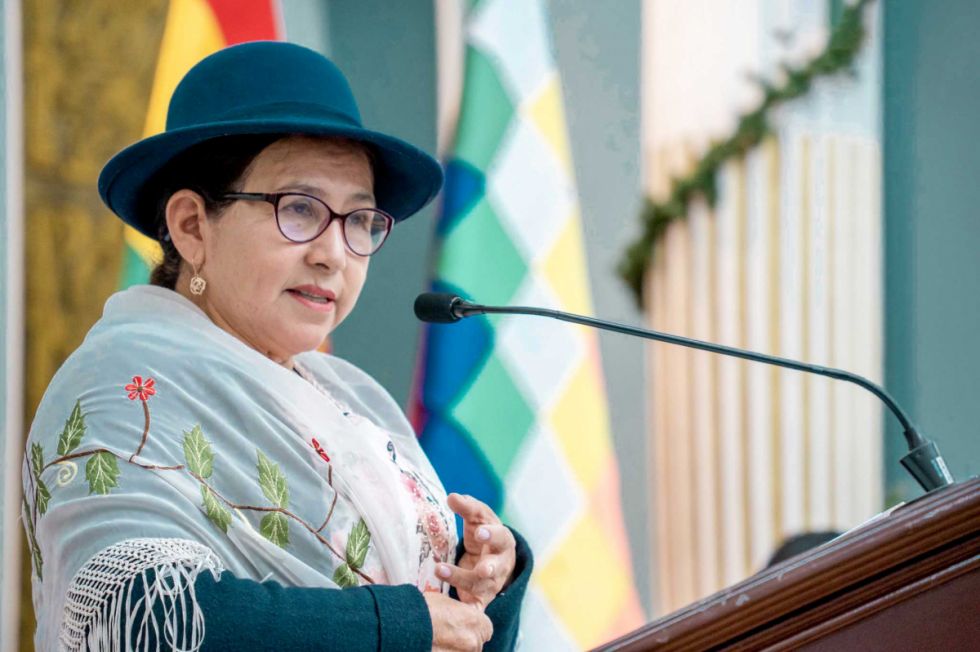 Gobierno “repudia” oficialmente las palabras de Milei