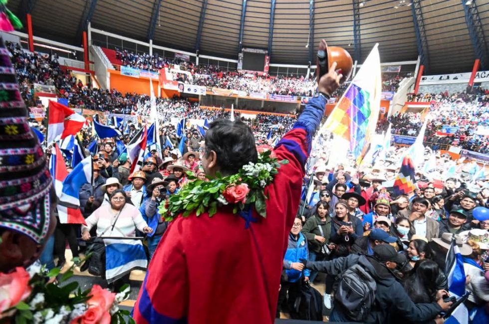 El MAS respalda a Luis Arce para buscar la reelección
