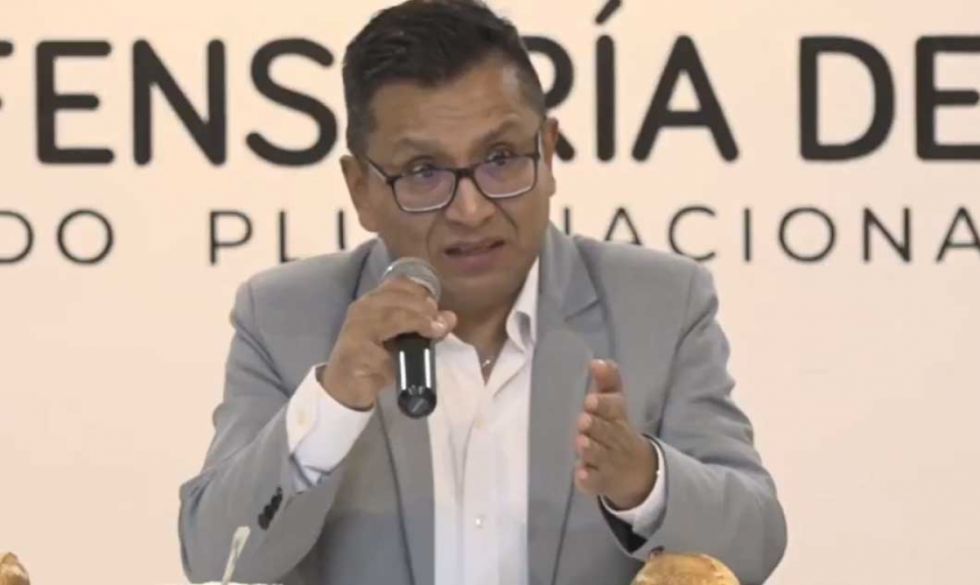 El Defensor ve alarmante la situación de violencia y hostigamiento contra periodistas