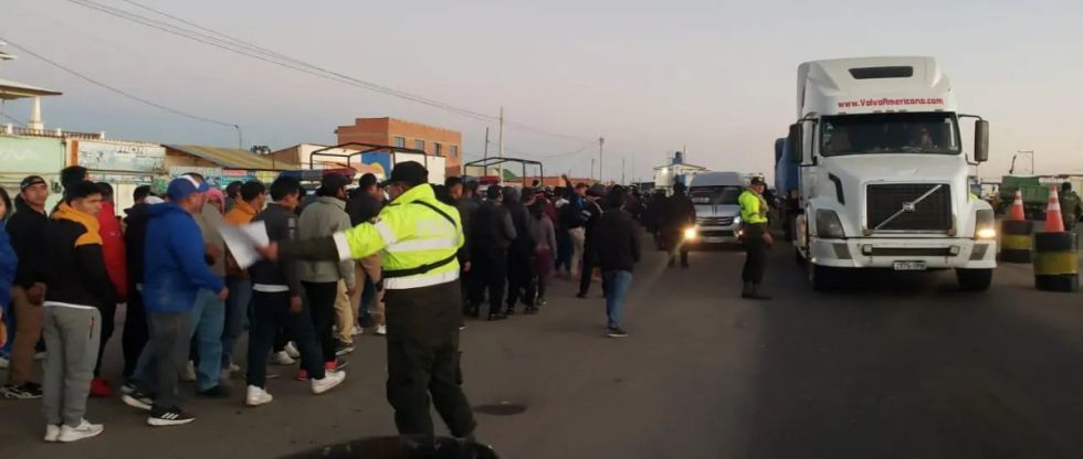 Avanza la caravana evista, pretenden llegar al TSE