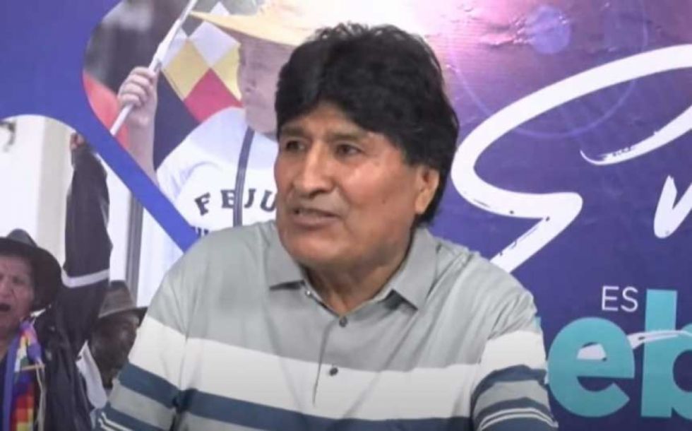 Evo dice que Andrónico es usado por Álvaro García y le insiste que ‘vuelva a su casa’