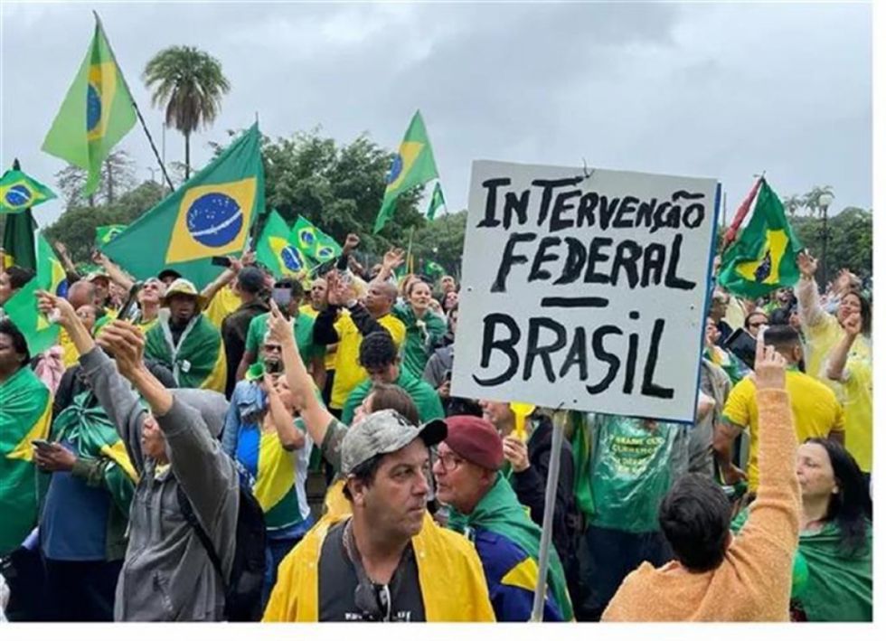 Brasil juzgará a 10 militares por trama golpista
