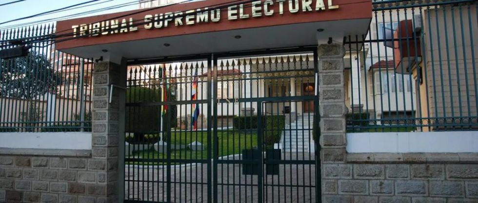 El Tribunal Electoral siente “acoso judicial”, 10 procesos amenazan el 17A   