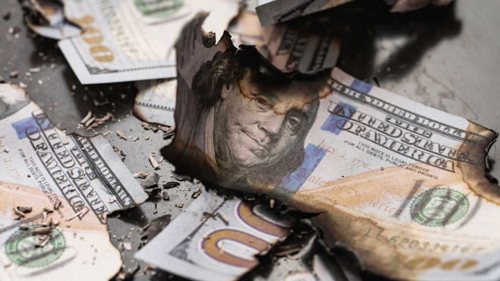 Kiyosaki declara el "fin" del dólar