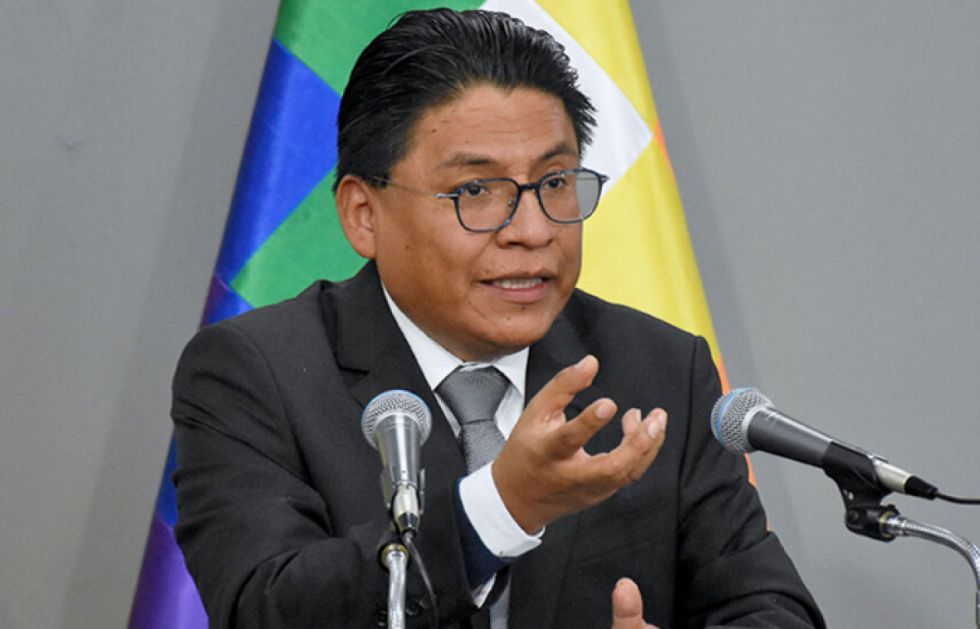 Lima cuestiona alquiler de siglas del MTS, FRI y PDC por elevar candidatos sin ideología ni democracia interna