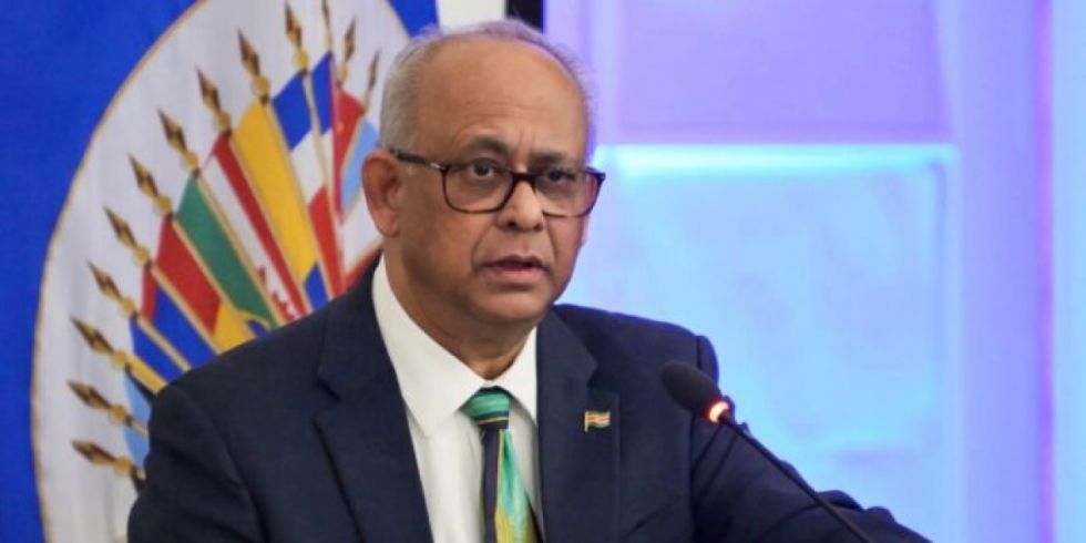 Ramdin, oficialmente nuevo secretario general de la OEA