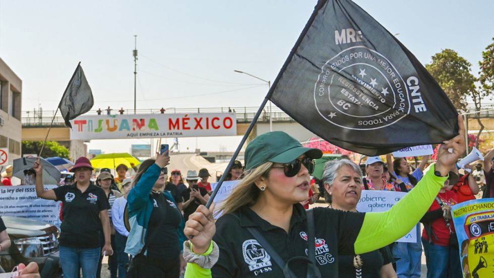 Claudia Sheinbaum responde a protestas de maestros