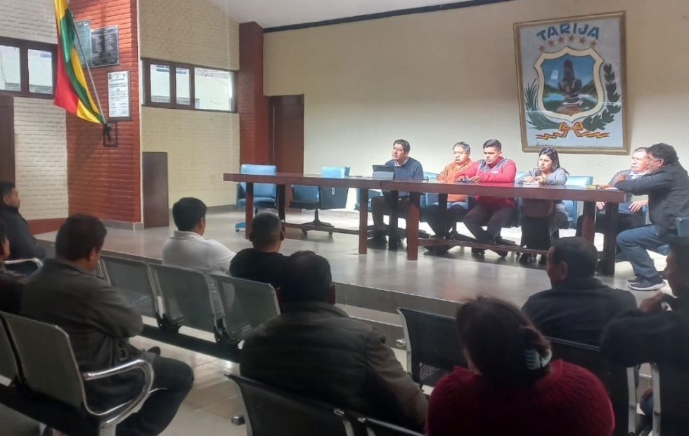 La Alcaldía de Tarija acelera la socialización de las fotomultas
