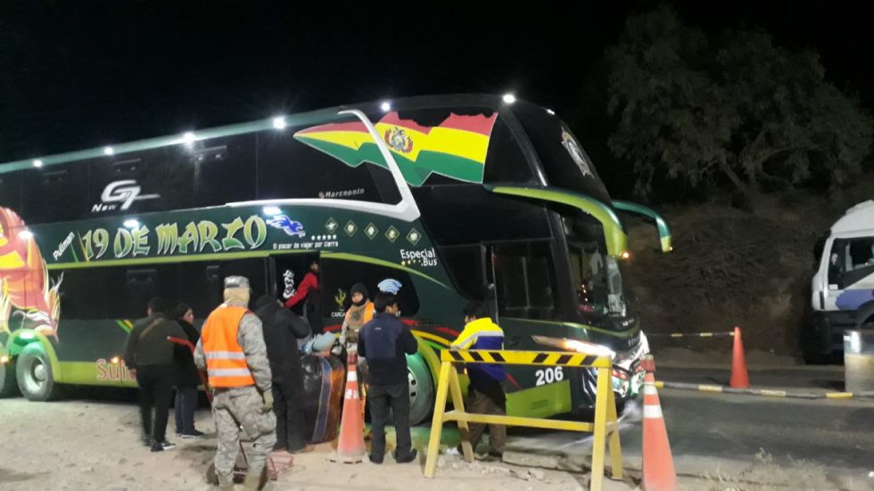 Armada incauta Bs 53.000 en contrabando en Tarija y Cochabamba