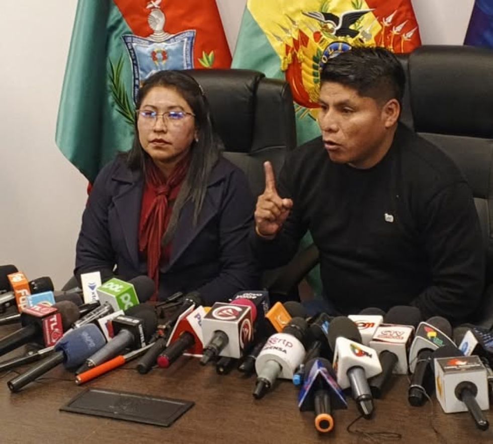Evistas confirman negociaciones finales con UCS y ratifican candidatura de Evo Morales