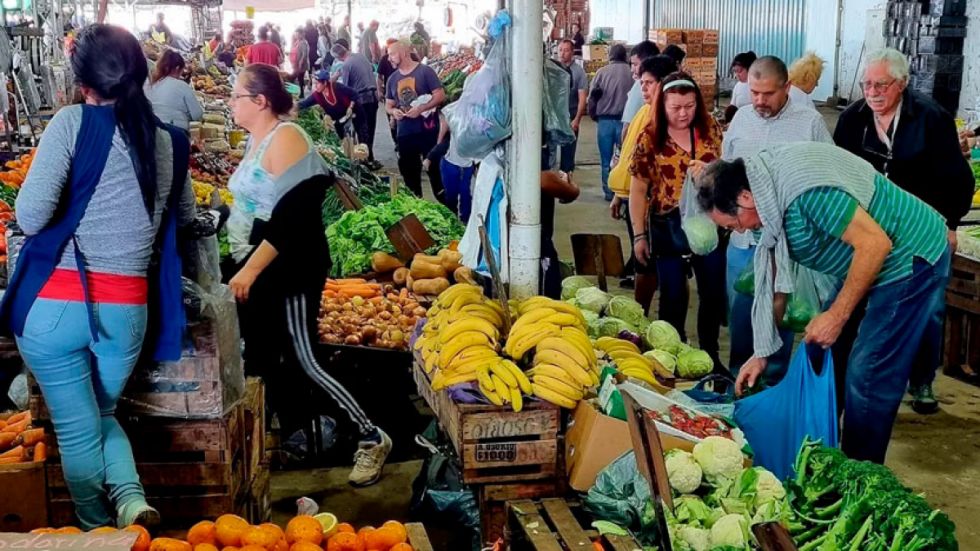 La inflación alcanzó el 15,53%, el doble de lo proyectado por el Gobierno para el 2025