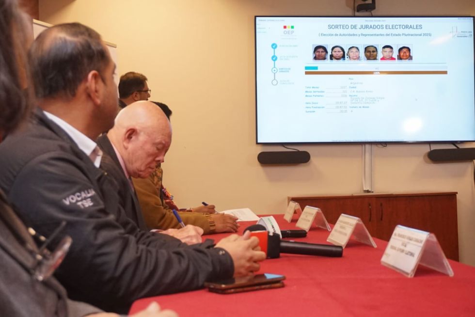 Rumbo al 17A: Sortean más de 204.000 jurados que administrarán la votación en 34.000 mesas de sufragio 