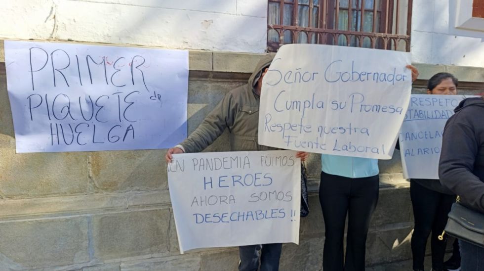 Tarija: Médicos instalan huelga de hambre en rechazo a despidos