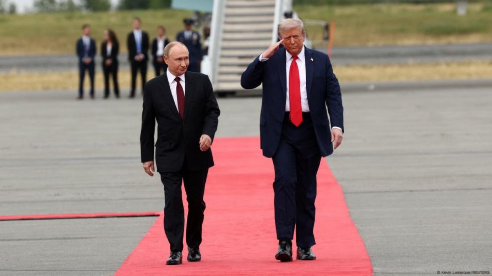 Encuentro Trump y Putin: mucho ruido, pocas nueces