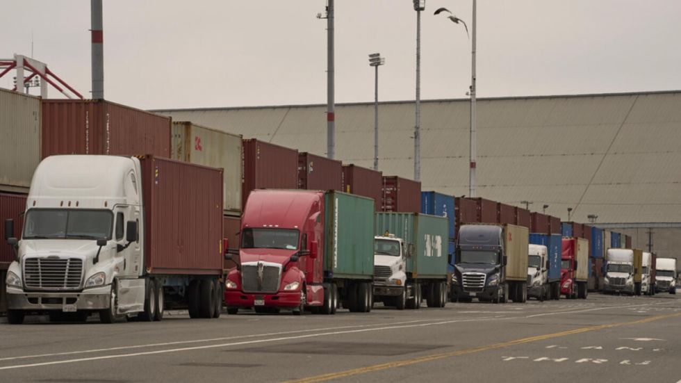 Estados Unidos suspende las  visas a camioneros extranjeros