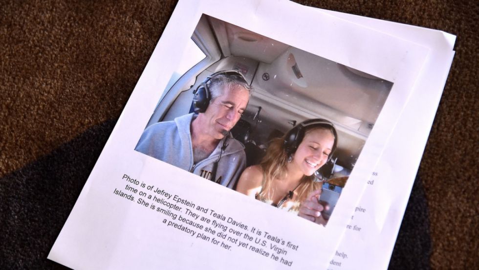 Estados Unidos publica los archivos de Epstein