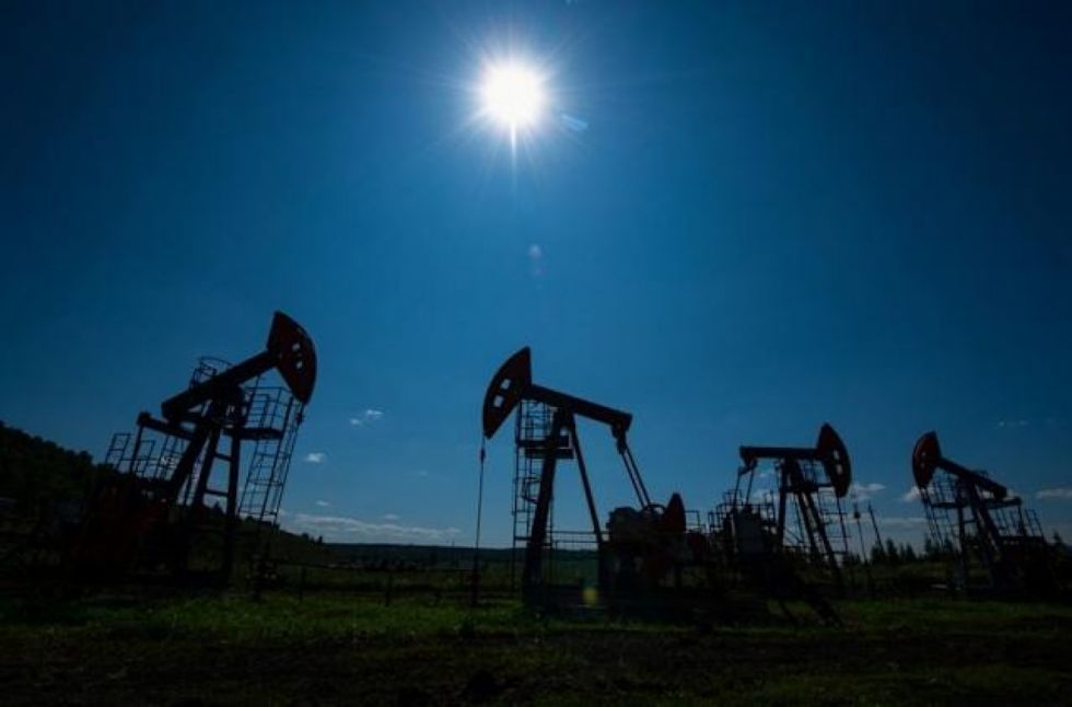 EEUU pide sancionar a China e  India por comprar petróleo ruso