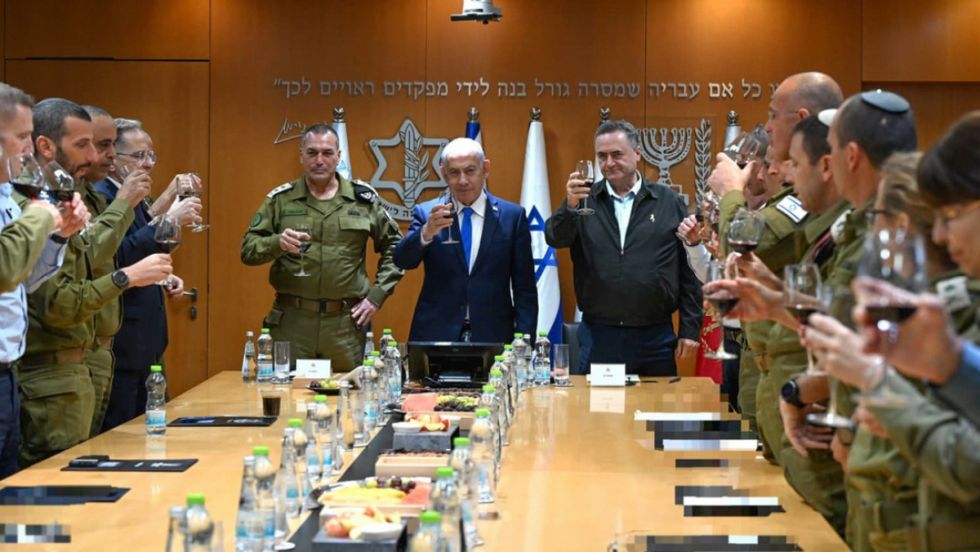 Netanyahu insta a "destruir el eje iraní"