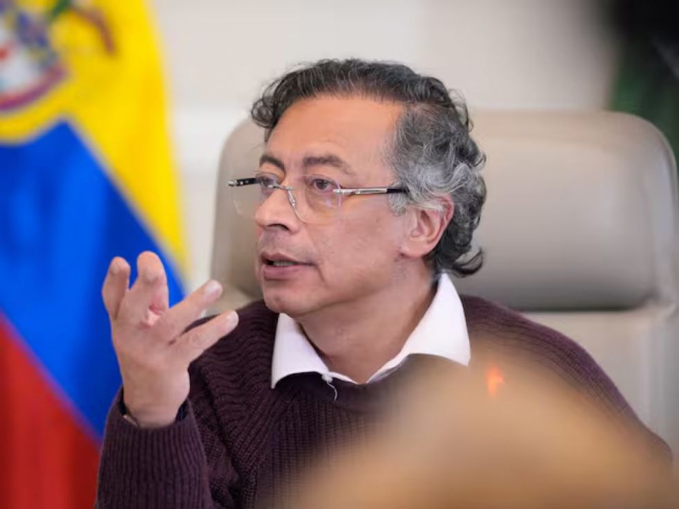 Petro: EEUU busca una guerra por el petróleo
