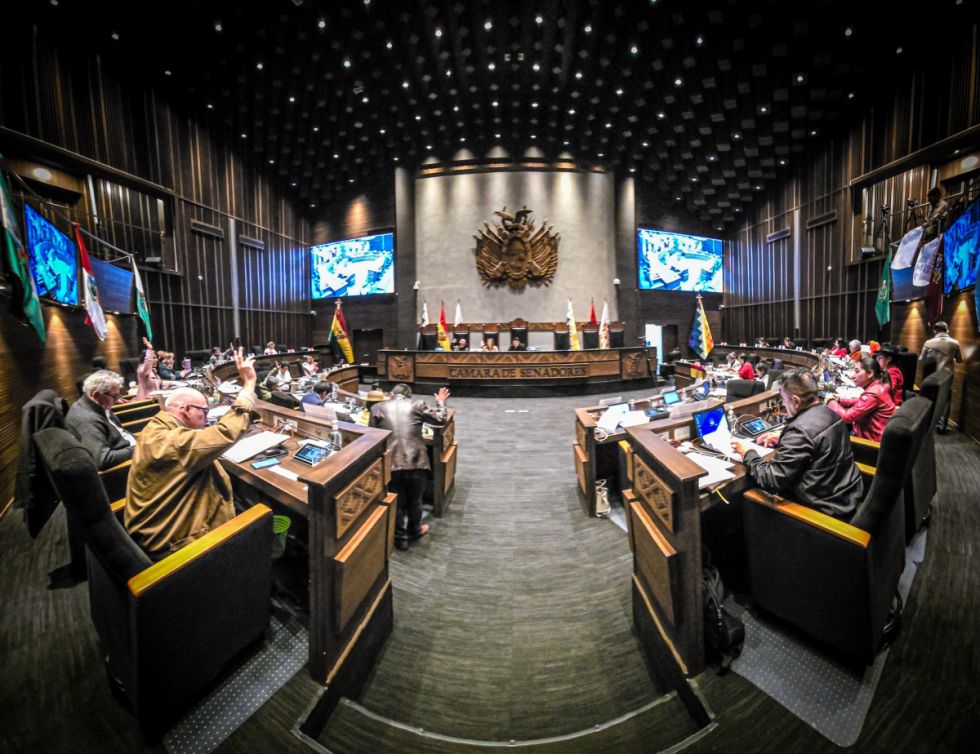 Comisión aprueba ley de diferimiento de créditos