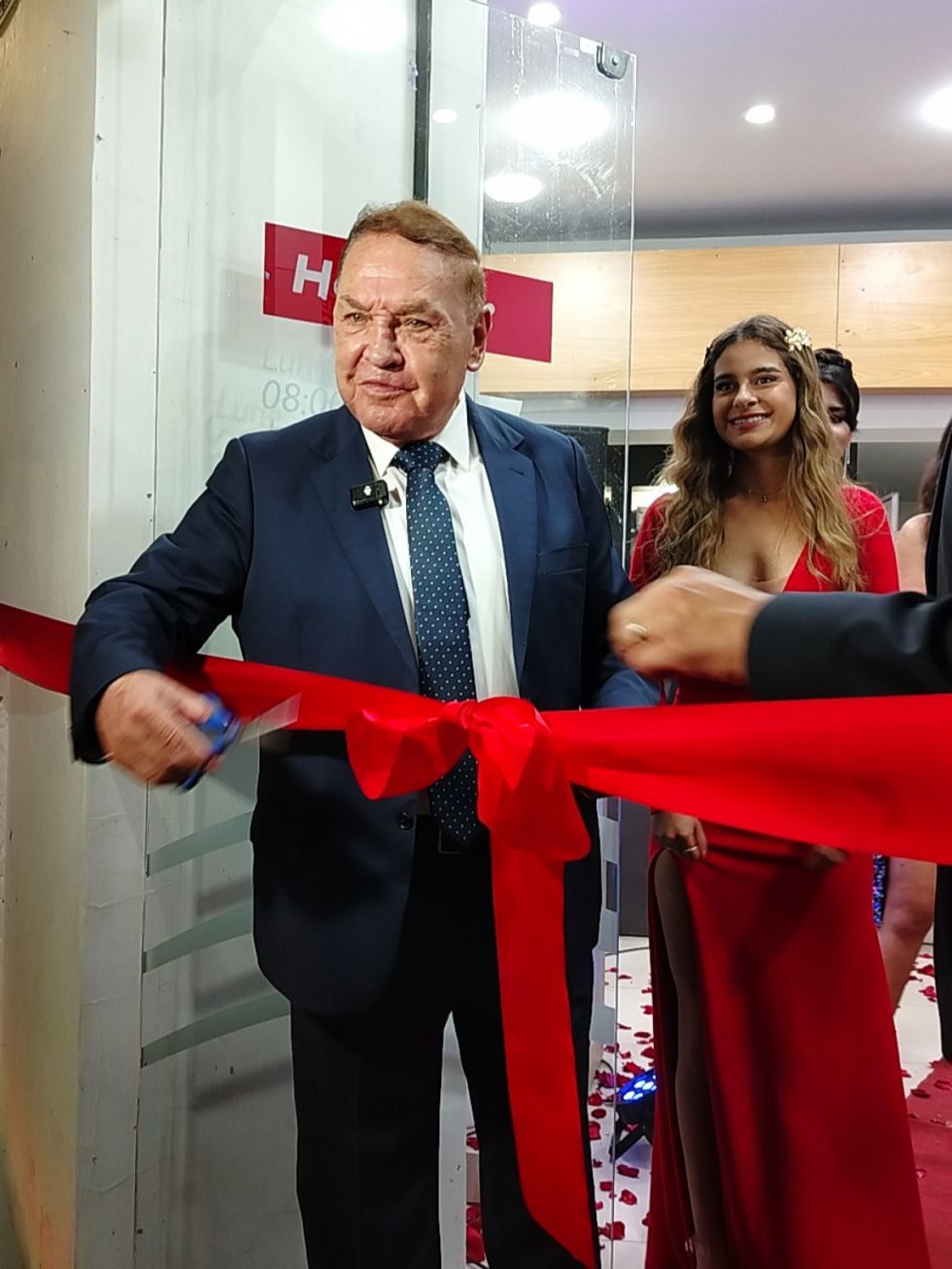 Belmed Wella abrió una nueva tienda en Tarija
