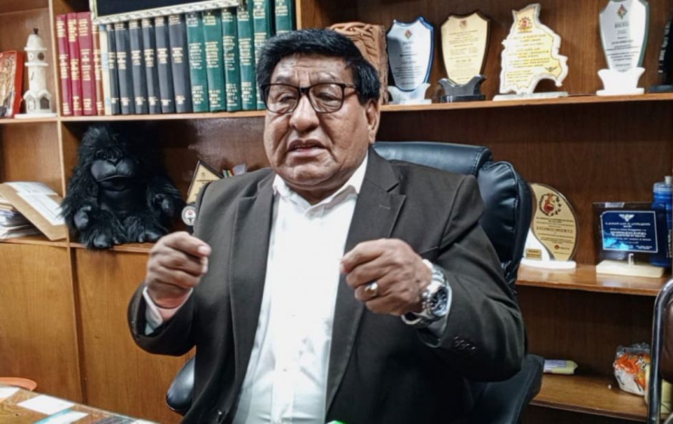 Choferes alertan sobre ‘ensayo de gasolinazo’ 