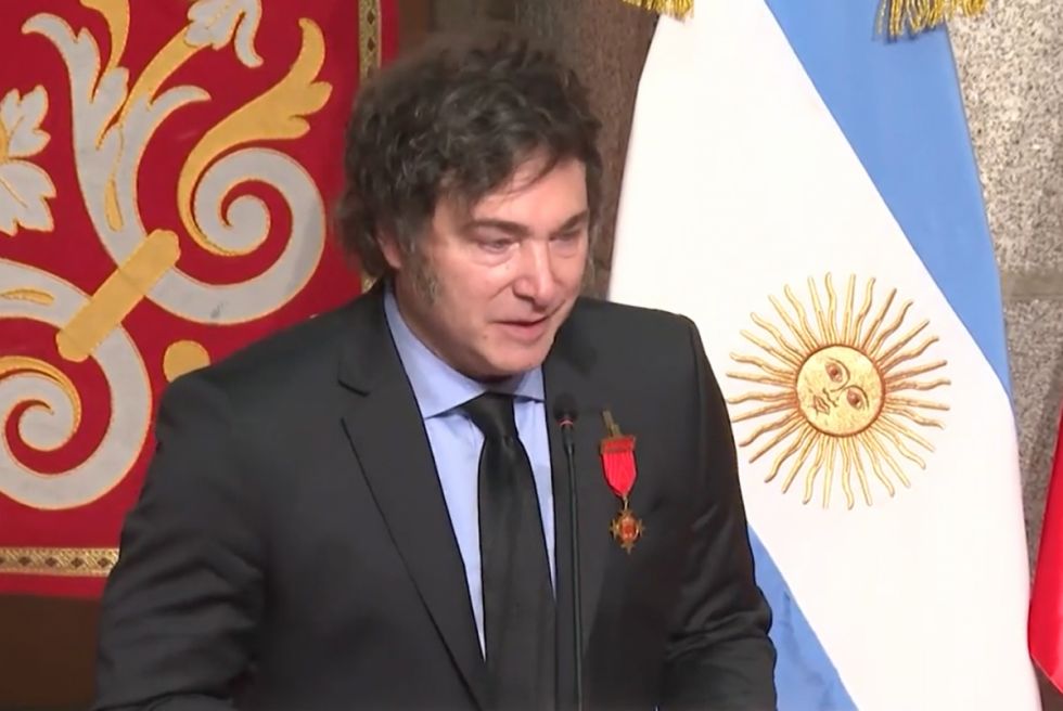 Dimiten el jefe de Gabinete y el ministro del Interior del Gobierno argentino de Javier Milei