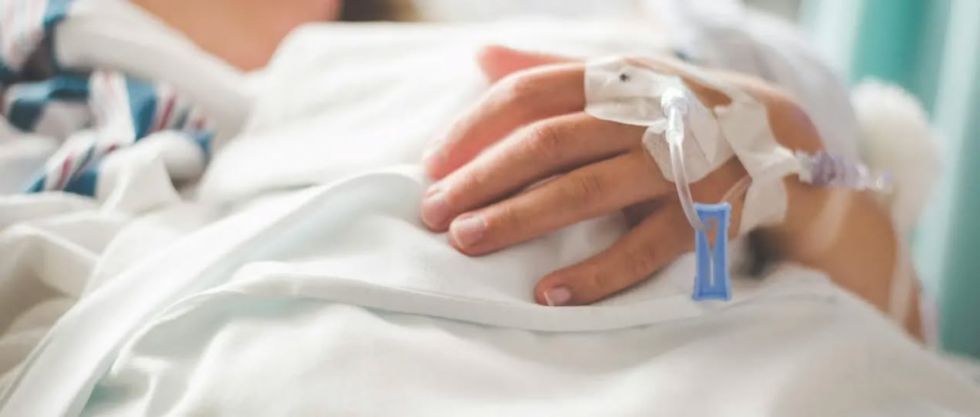 Cochabamba: Confirman que interna de Medicina falleció con rabia humana