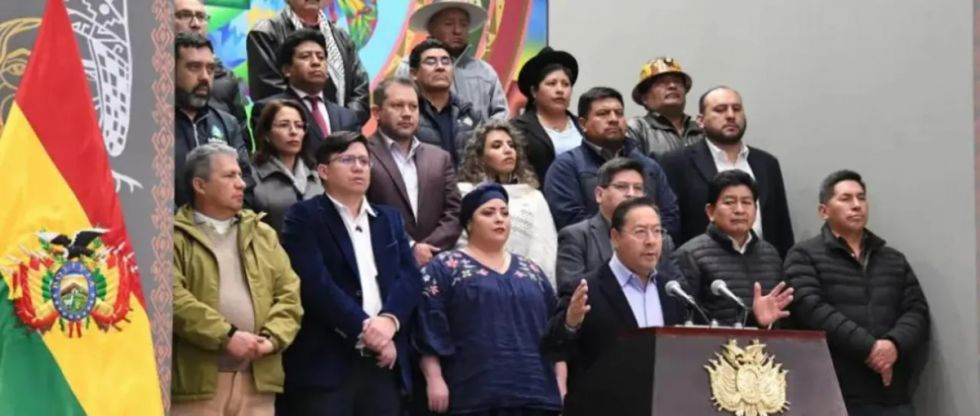 Diputado de Libre pide arraigo contra Luis Arce