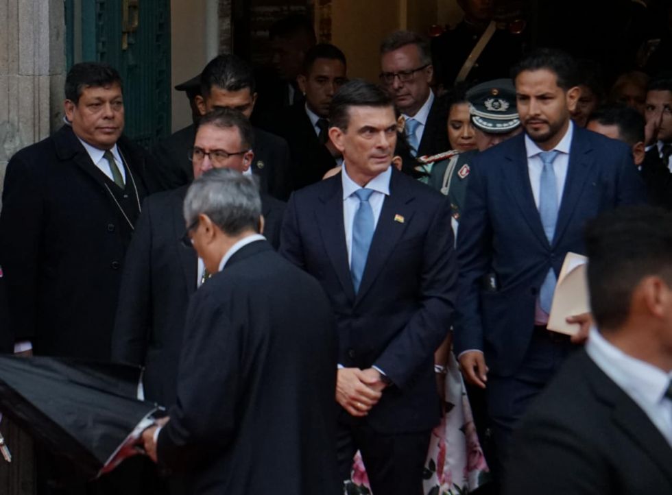 Sigue aquí la posesión del Gabinete de Rodrigo Paz