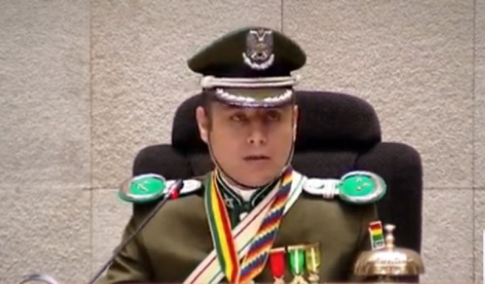 Edmand Lara dice que Rodrigo Paz le pidió coordinar el cambio del alto mando Policía
