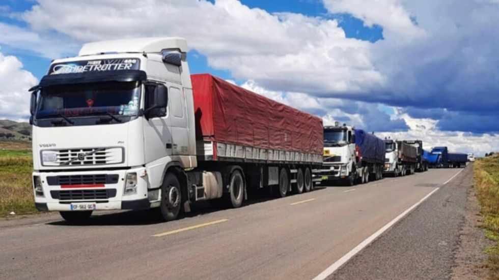 Transporte pide reunión a Paz por la subvención 