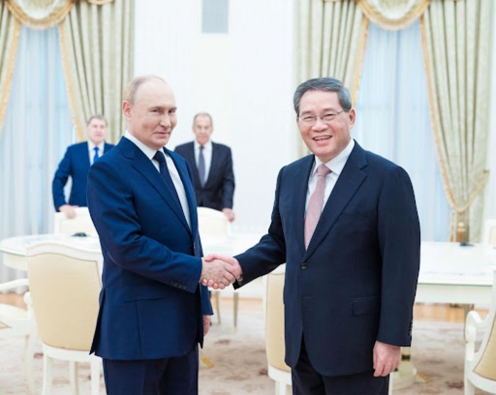 Putin comenta las relaciones con China