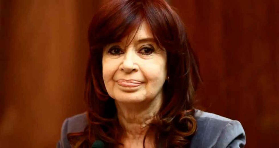 Fernández insiste: los cuadernos son truchos
