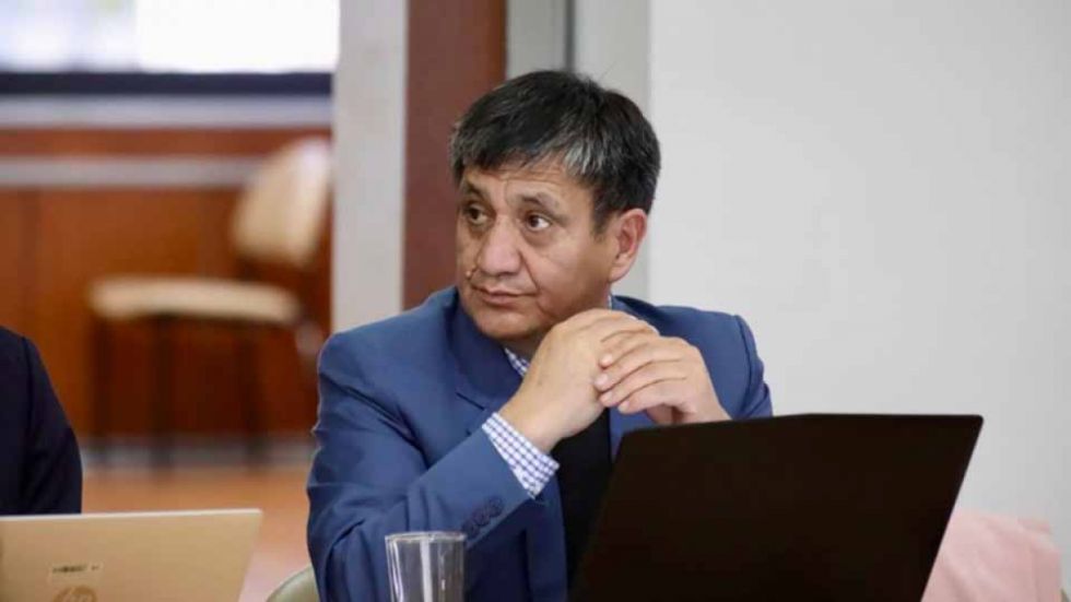 Renuncia el fiscal general de Ecuador