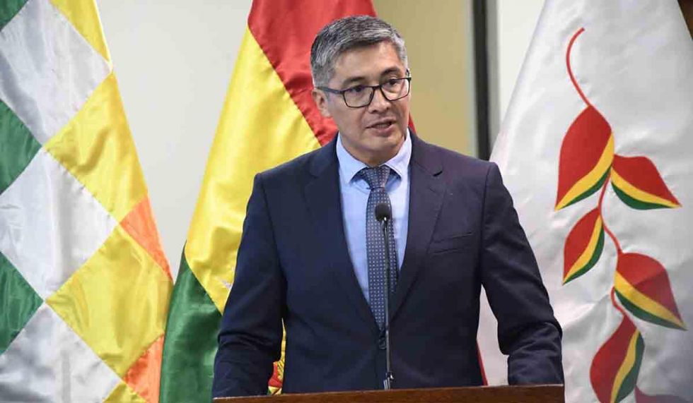 Gobierno reformulará el PGE 2026 y reducirá un 30% el déficit fiscal