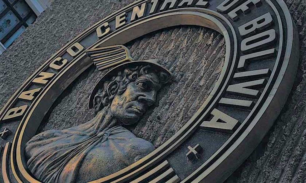 Hallan operaciones ‘atípicas’ con el oro de las Reservas