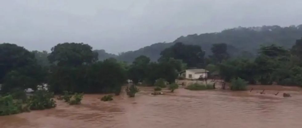 Alerta en El Torno por desborde del Piraí
