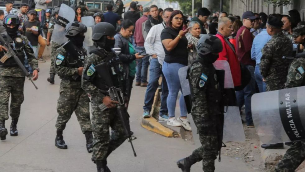 Honduras: Atacan con explosivos a militantes opositores