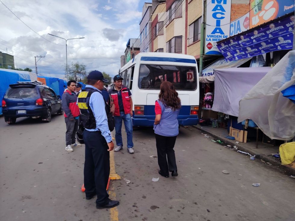 Tarija: Buscan fijar tarifa  transitoria del transporte