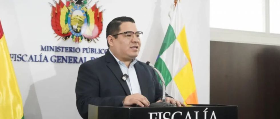Fiscalía investiga a Del Castillo por impedir función policial