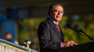 Petro pide a América Latina "emanciparse" de EEUU