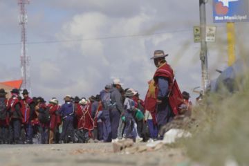 Decreto 5503: La ABC reporta 36 bloqueos en carreteras de Bolivia