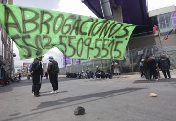 La COB radicaliza la presión  y el turismo paga la factura