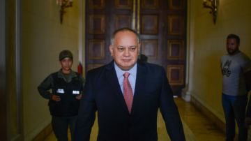 Cabello recrimina a Petro por "decir barbaridades"