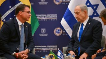 El hijo de Bolsonaro se reúne con Netanyahu