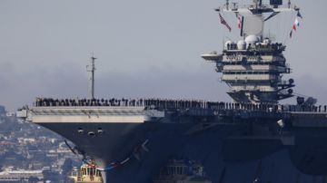 Trump: Una "maravillosa Armada" se dirige hacia Irán